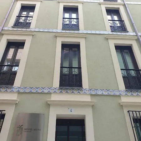 Myro Hotel